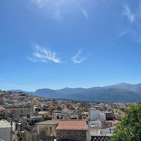 Casa Vacanze Sa Piazza Dorgali Exterior foto